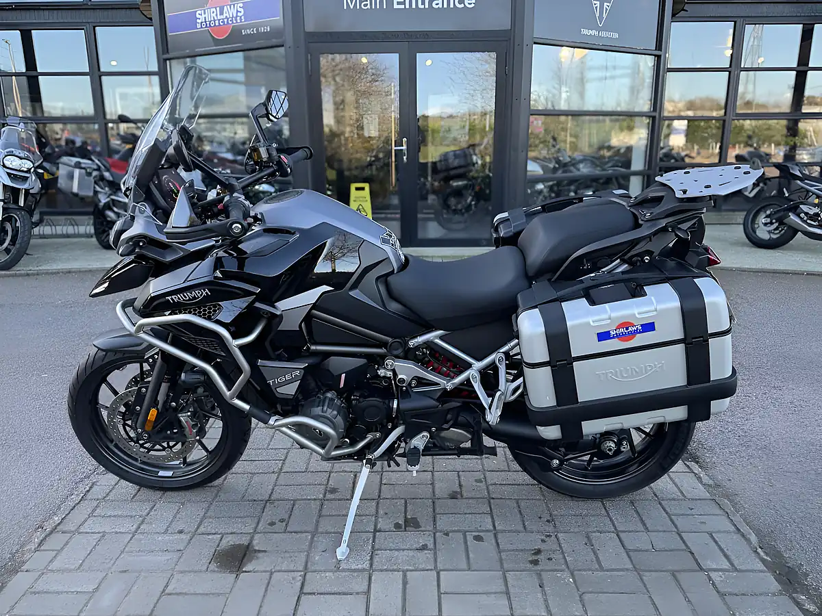 Used 2023 Triumph Tiger 1200 GT Explorer Black - Interior and Exterior details 6