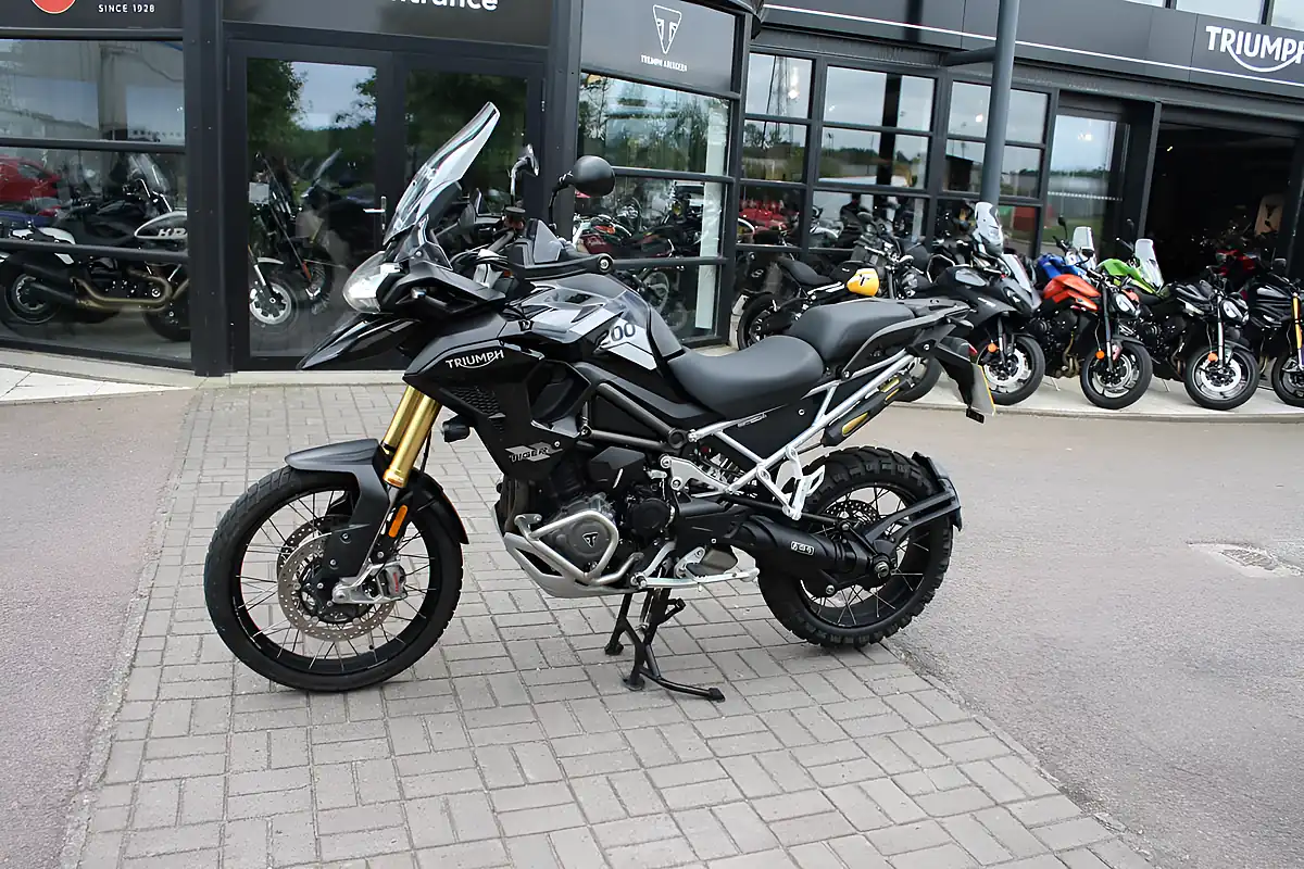 Used 2023 Triumph Tiger 1200 Rally Pro Black - Interior and Exterior details 7