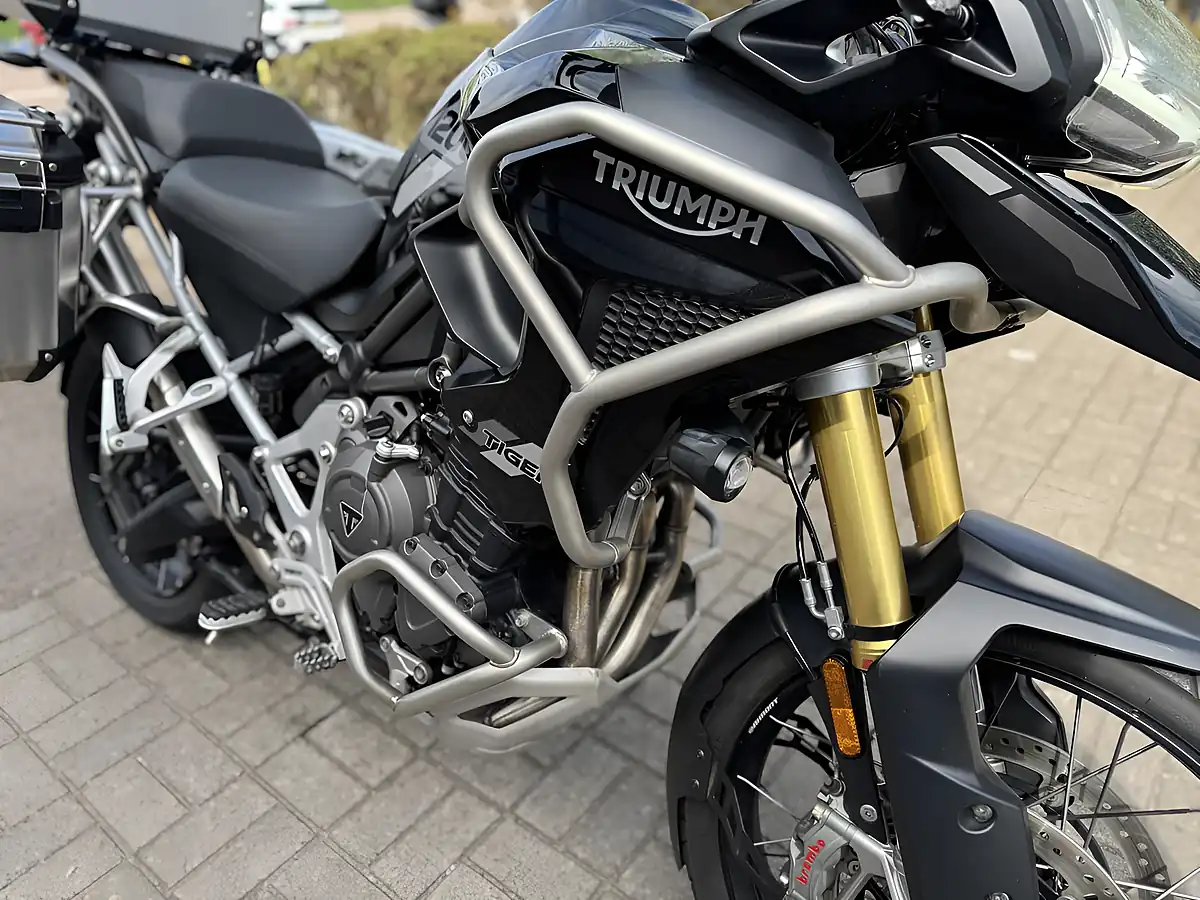 Used 2023 Triumph Tiger 1200 Rally Pro Black - Interior and Exterior details 14