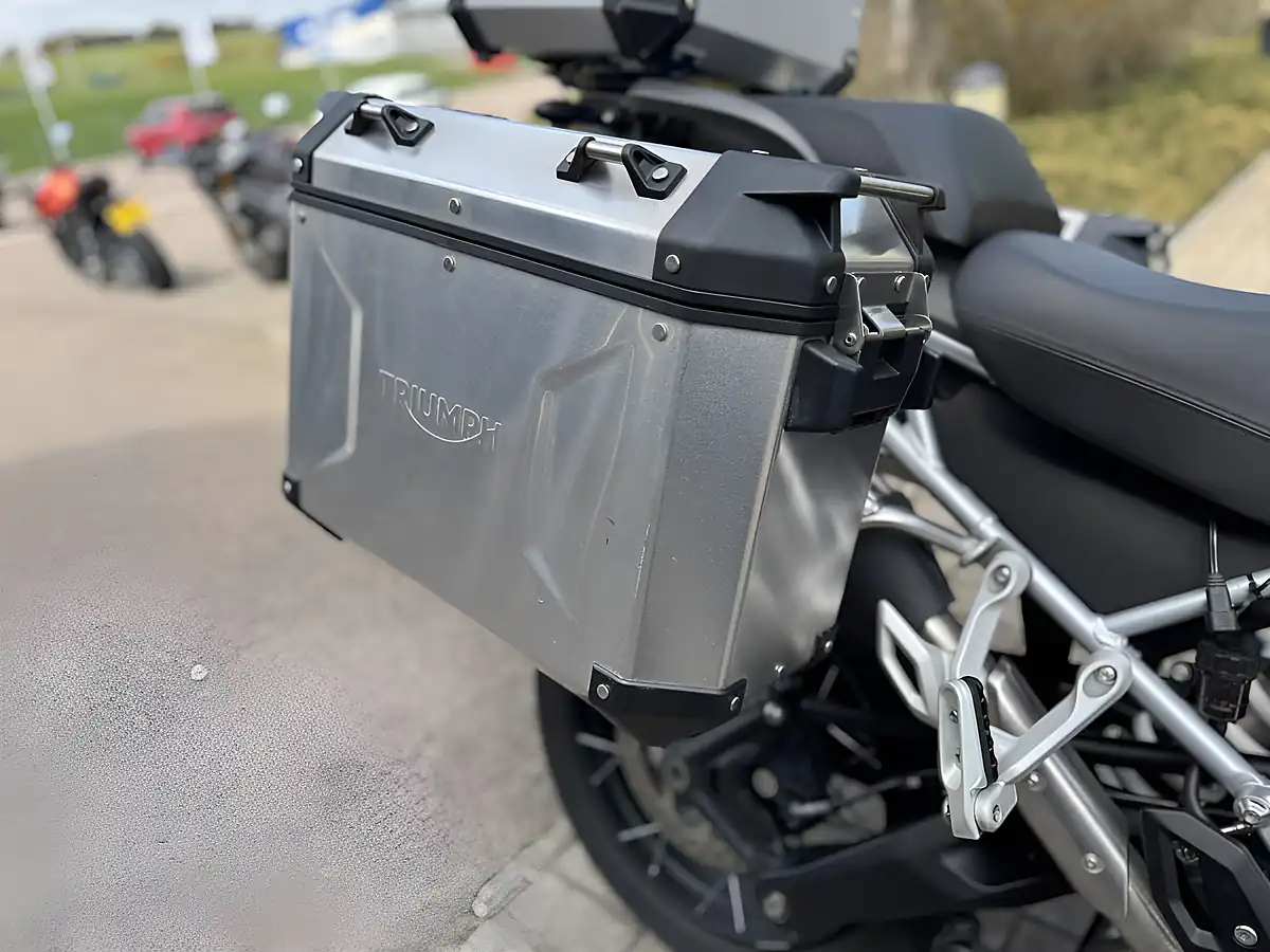 Used 2023 Triumph Tiger 1200 Rally Pro Black - Interior and Exterior details 15