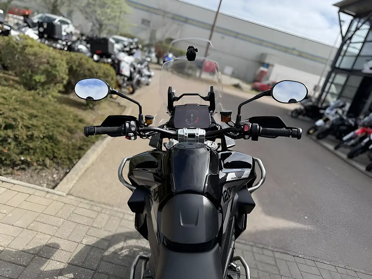 Used 2023 Triumph Tiger 1200 Rally Pro Black - Interior and Exterior details 8