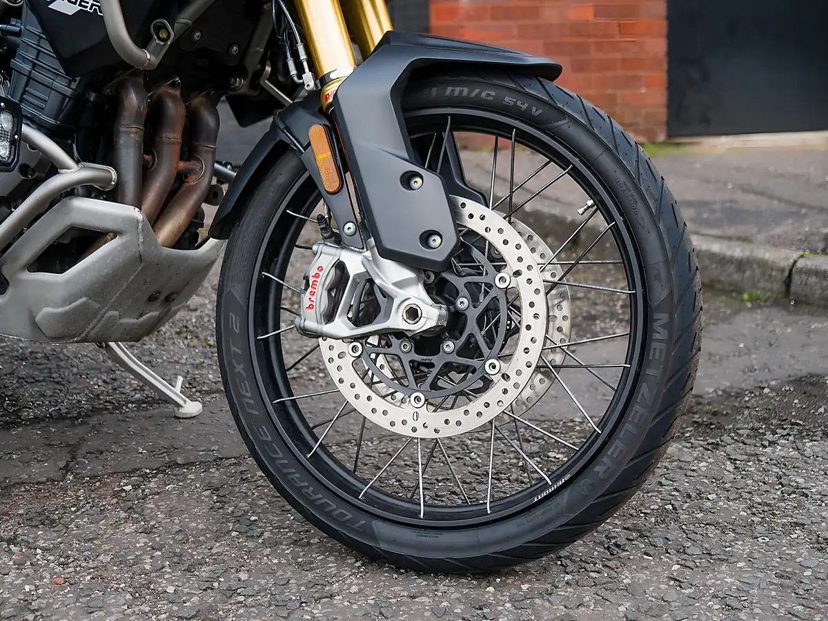 Used 2023 Triumph Tiger 1200 Rally Pro Snowdonia White - Interior and Exterior details 4