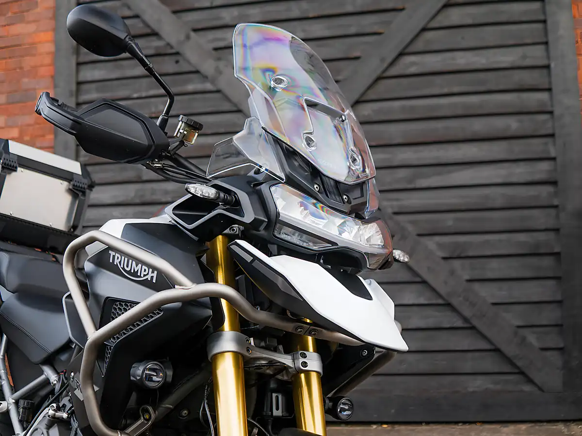 Used 2023 Triumph Tiger 1200 Rally Pro Snowdonia White - Interior and Exterior details 6