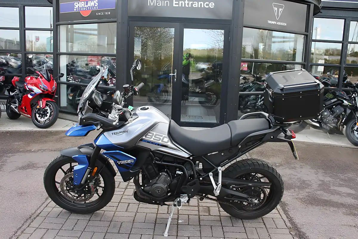 Used 2023 Triumph Tiger 850 Sport Grey/Blue - Interior and Exterior details 2