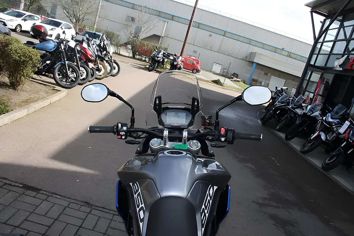 Used 2023 Triumph Tiger 850 Sport Grey/Blue - Interior and Exterior details 7