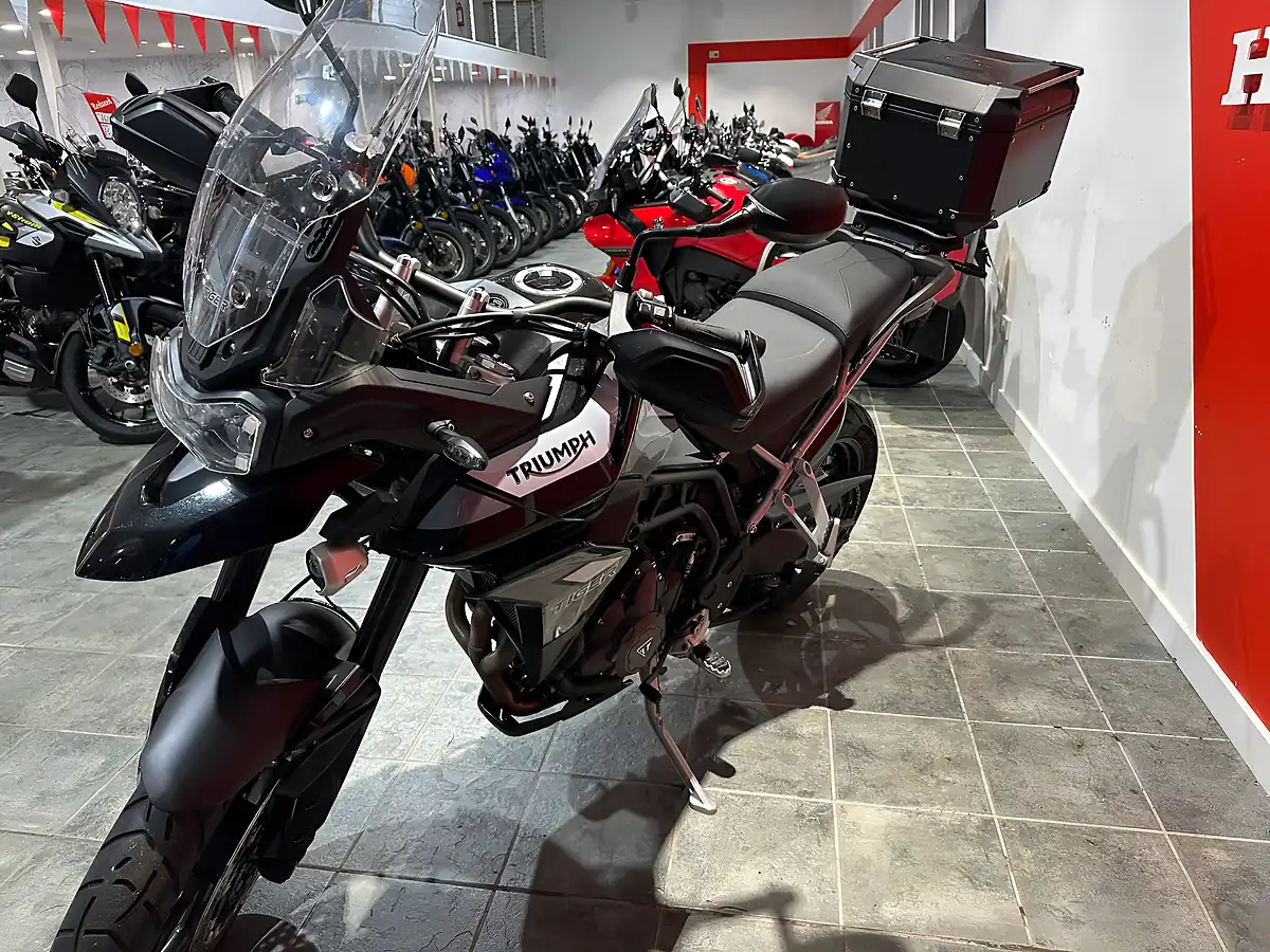 Used 2023 Triumph Tiger 900 GT Pro Black - Interior and Exterior details 5