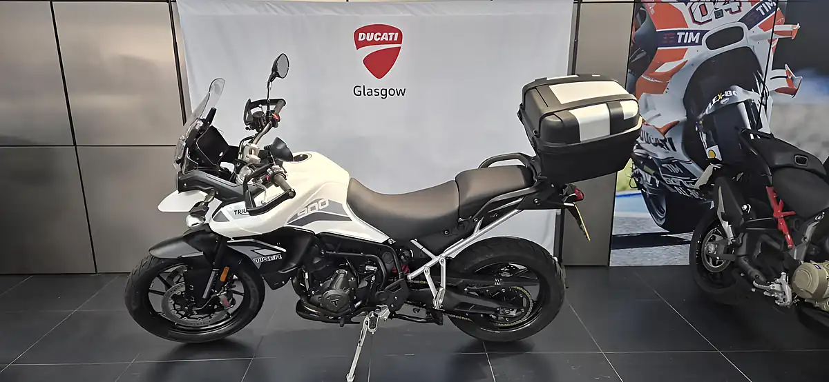 Used 2023 Triumph Tiger 900 GT Pro - Interior and Exterior details 2
