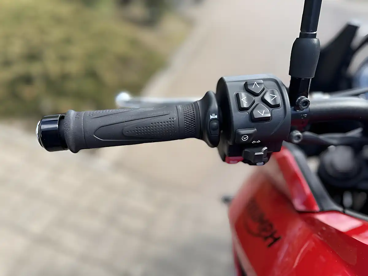 Used 2023 Triumph Tiger Sport 660 Red/Grey - Interior and Exterior details 12