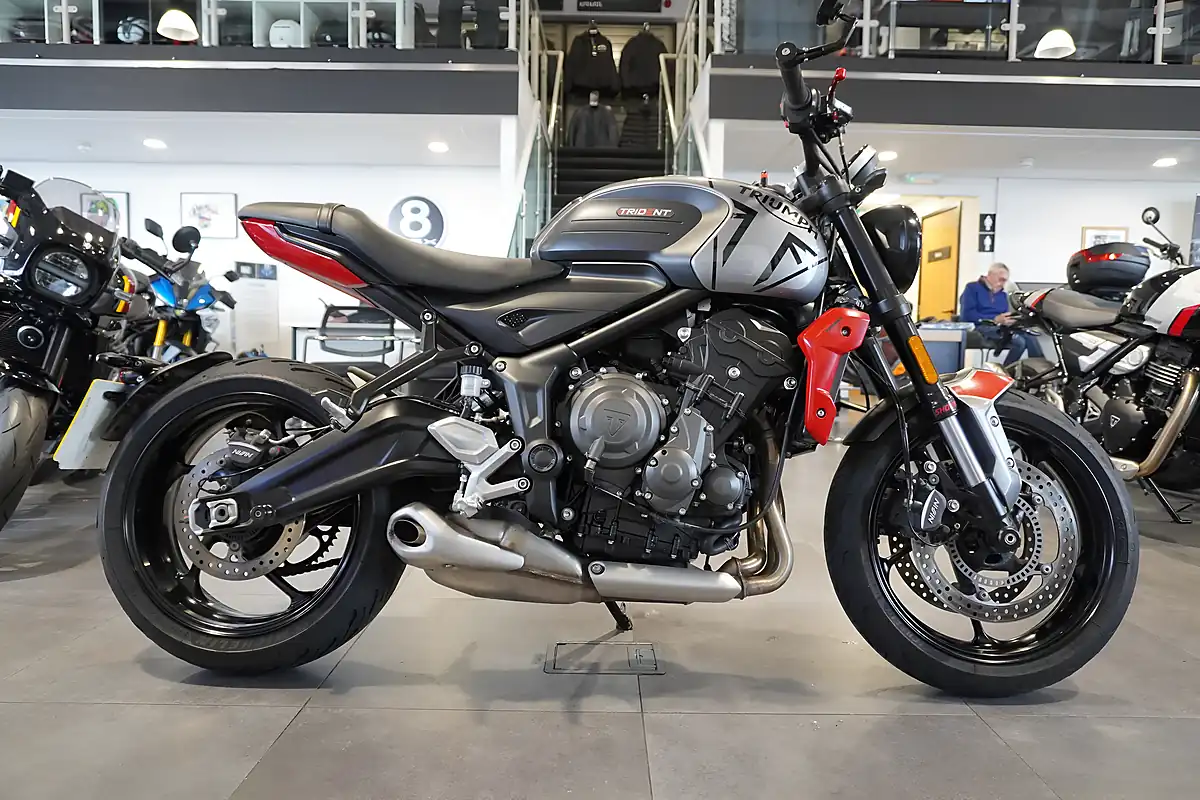 Used 2023 Triumph Trident 660 Silver Metallic - Front View