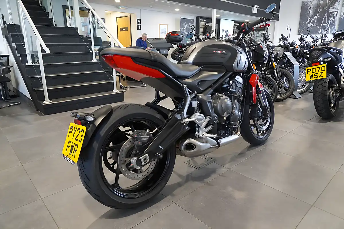 Used 2023 Triumph Trident 660 Silver Metallic - Interior and Exterior details 5