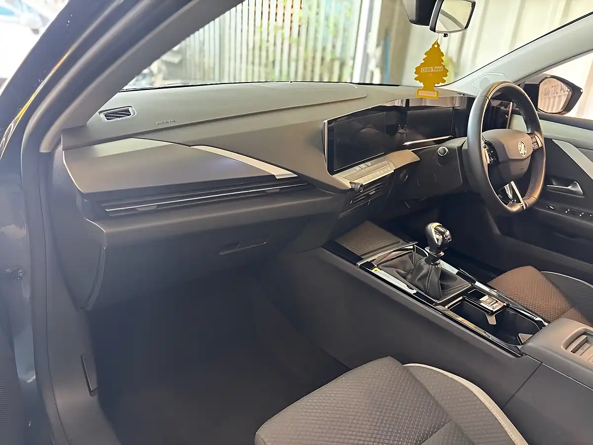 Used 2023 Vauxhall Astra Design Grey - Interior and Exterior details 2
