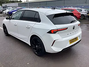 Used 2023 Vauxhall Astra Gs Arctic White (solid Paint) - Interior and Exterior details 2