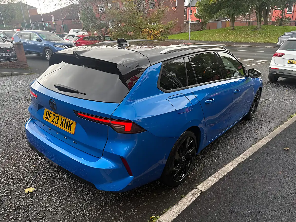 Used 2023 Vauxhall Astra Gs Blue - Interior and Exterior details 3