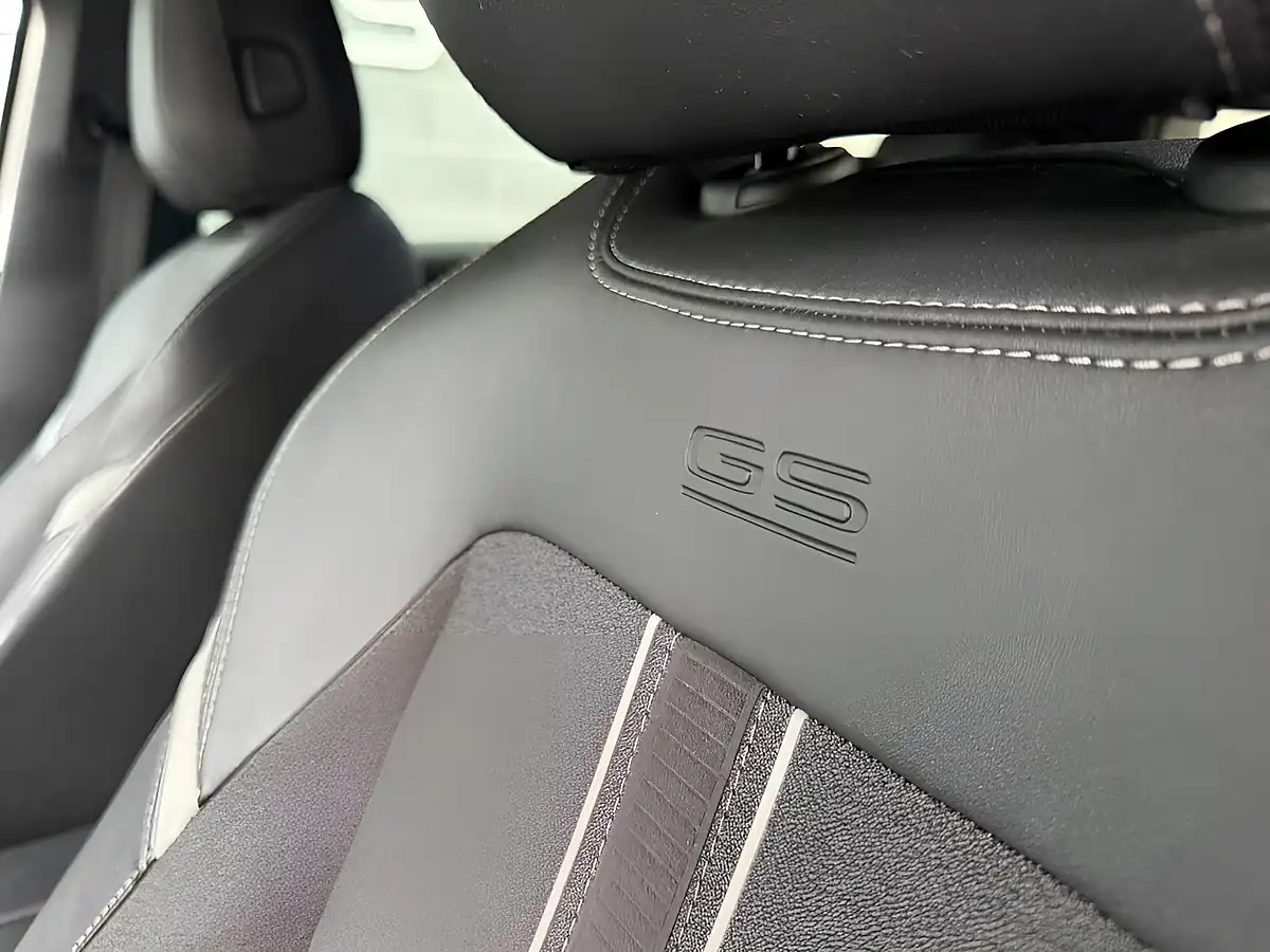 Used 2023 Vauxhall Astra Gs Sports Tourer Silver - Interior and Exterior details 19