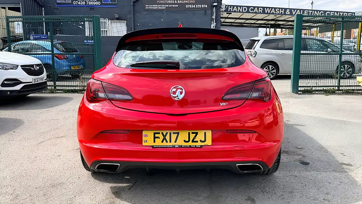 Used 2023 Vauxhall Astra Gtc Vxr Coupe Red - Interior and Exterior details 4