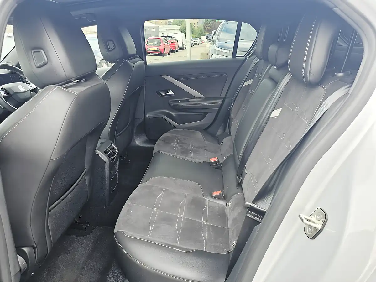 Used 2023 Vauxhall Astra Ultimate Grey - Interior and Exterior details 7