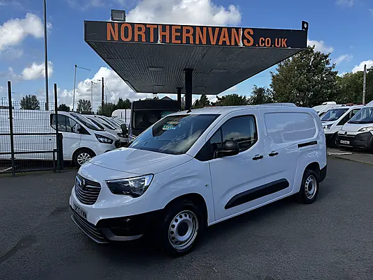 2023 Vauxhall Combo Turbo D 2300 Prime