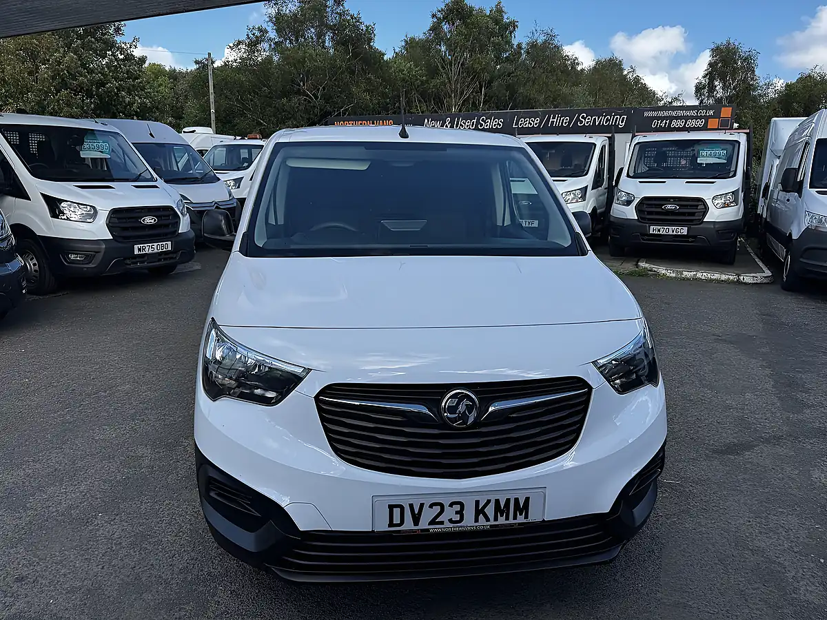 Used 2023 Vauxhall Combo 2300 Prime Icy White - Interior and Exterior details 2