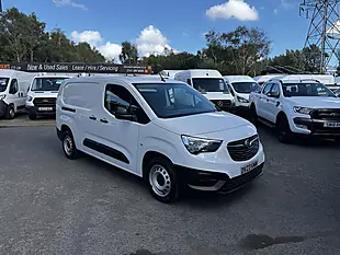 Used 2023 Vauxhall Combo 2300 Prime Icy White - Interior and Exterior details 3