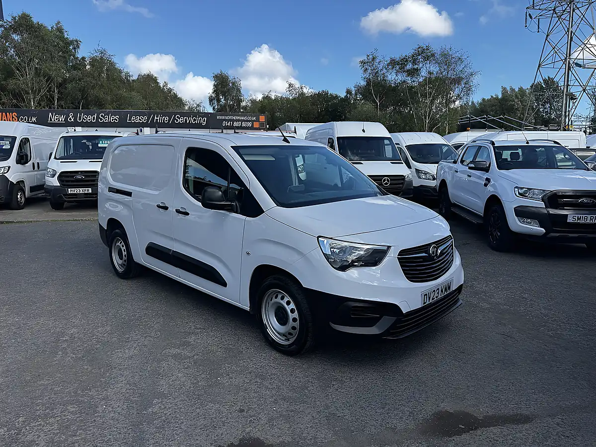 Used 2023 Vauxhall Combo 2300 Prime Icy White - Interior and Exterior details 3