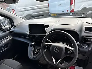Used 2023 Vauxhall Combo 2300 Prime Icy White - Interior and Exterior details 6
