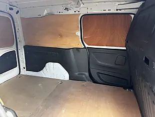 Used 2023 Vauxhall Combo 2300 Prime Icy White - Interior and Exterior details 9