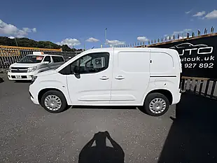 Used 2023 Vauxhall Combo 2300 Pro Icy White - Interior and Exterior details 10