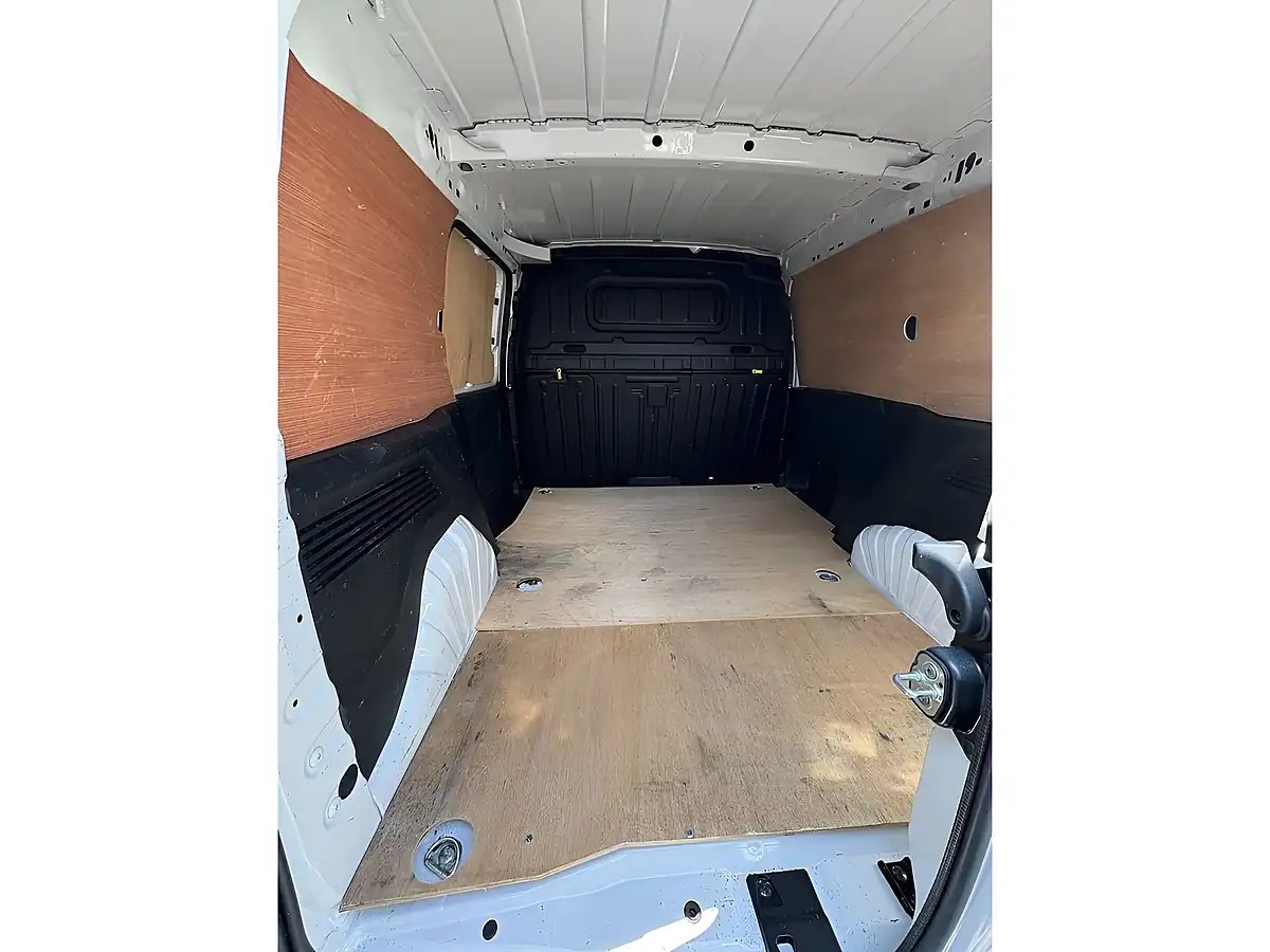 Used 2023 Vauxhall Combo 2300 Pro Icy White - Interior and Exterior details 14
