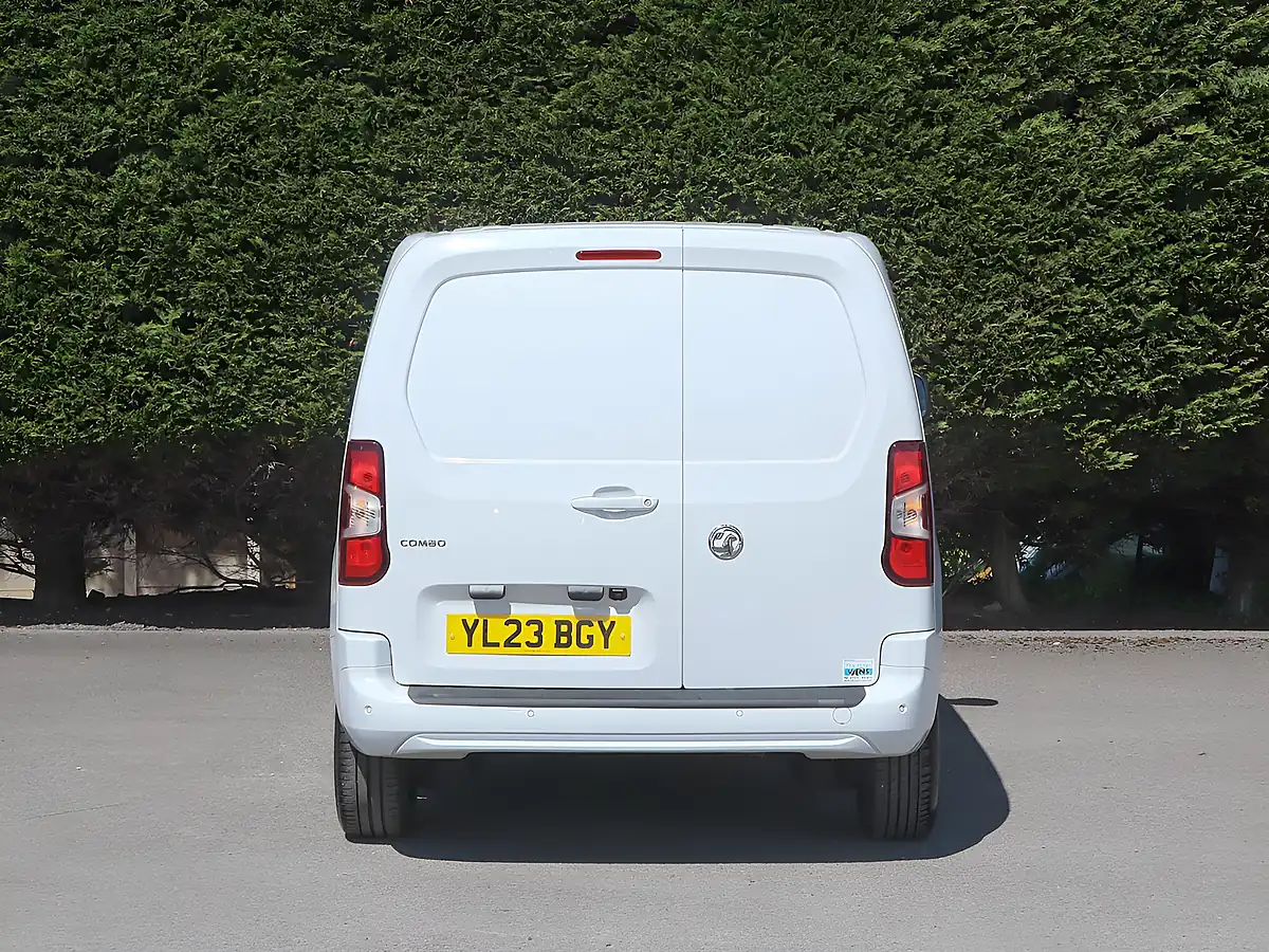 Used 2023 Vauxhall Combo 2300 Pro L1 Swb White - Interior and Exterior details 7