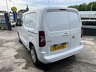 Used 2023 Vauxhall Combo 2300 Pro White - Interior and Exterior details 6