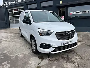 Used 2023 Vauxhall Combo 2300 Pro White - Interior and Exterior details 9