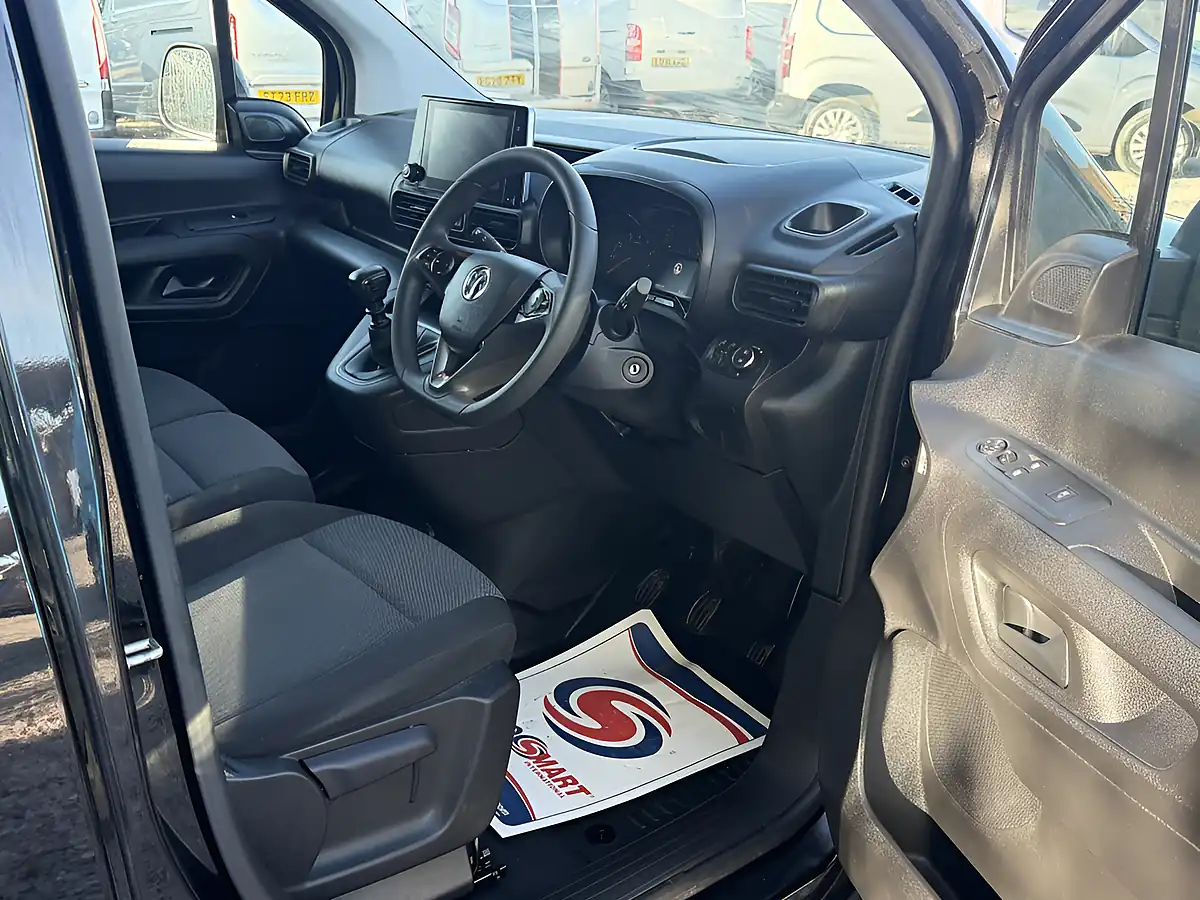 Used 2023 Vauxhall Combo Cargo Pro L1 H1 (swb) Black - Interior and Exterior details 13