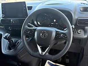 Used 2023 Vauxhall Combo Cargo Pro L1 H1 (swb) Black - Interior and Exterior details 14