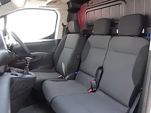Used 2023 Vauxhall Combo Cargo Pro L1 H1 (swb) White - Interior and Exterior details 10