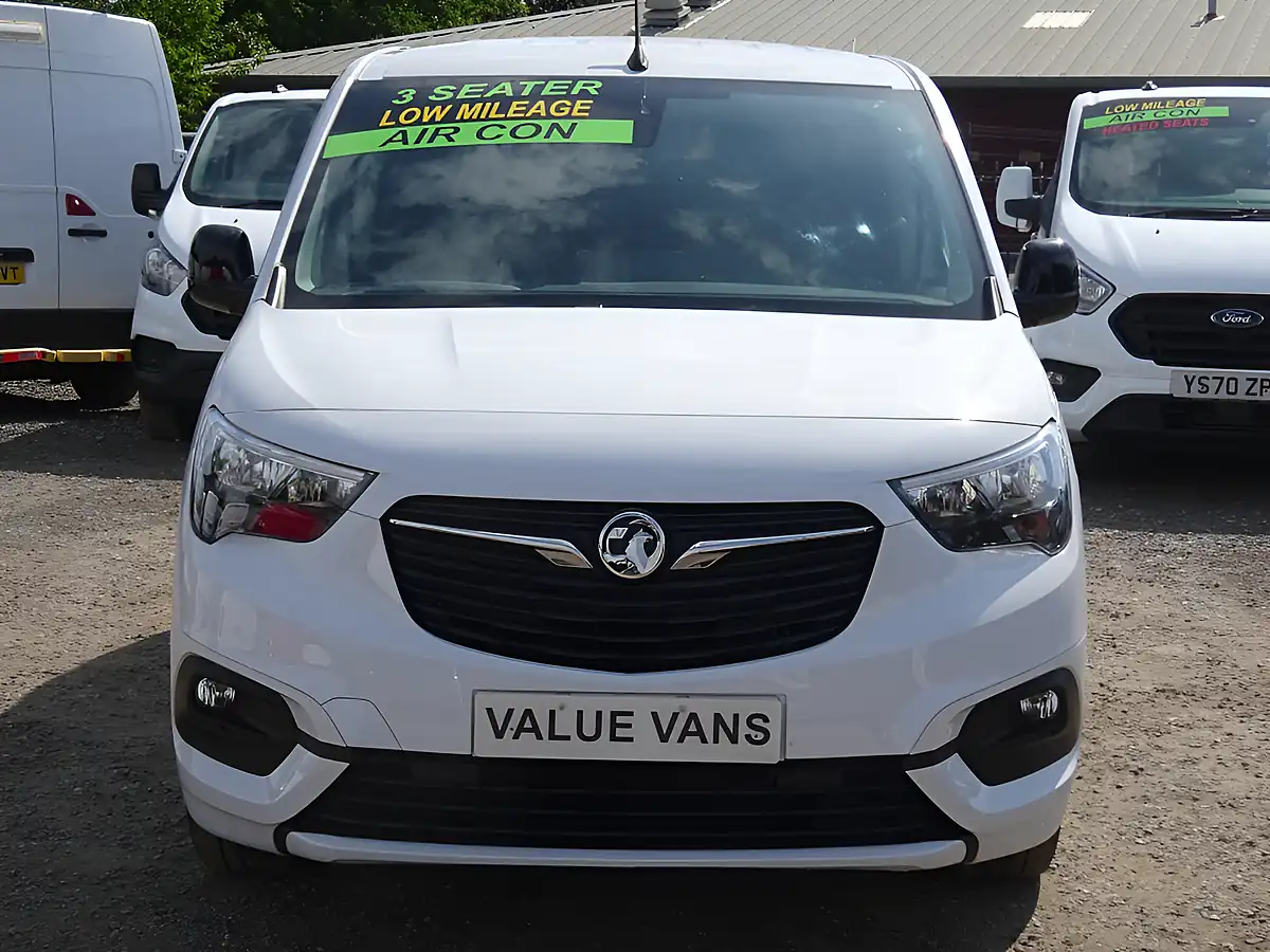 Used 2023 Vauxhall Combo Cargo Pro L1 H1 (swb) White - Interior and Exterior details 3