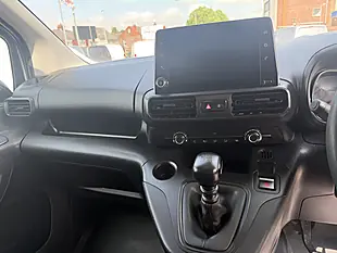Used 2023 Vauxhall Combo Cargo Pro L1 H1 (swb) White - Interior and Exterior details 15