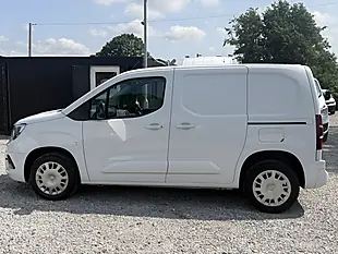 Used 2023 Vauxhall Combo Cargo Pro L1 H1 (swb) White - Interior and Exterior details 7