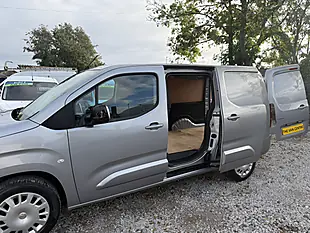 Used 2023 Vauxhall Combo Cargo Pro L2 H1 Grey - Interior and Exterior details 13