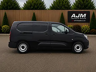 Used 2023 Vauxhall Combo L2H1 2300 Prime Black - Interior and Exterior details 6