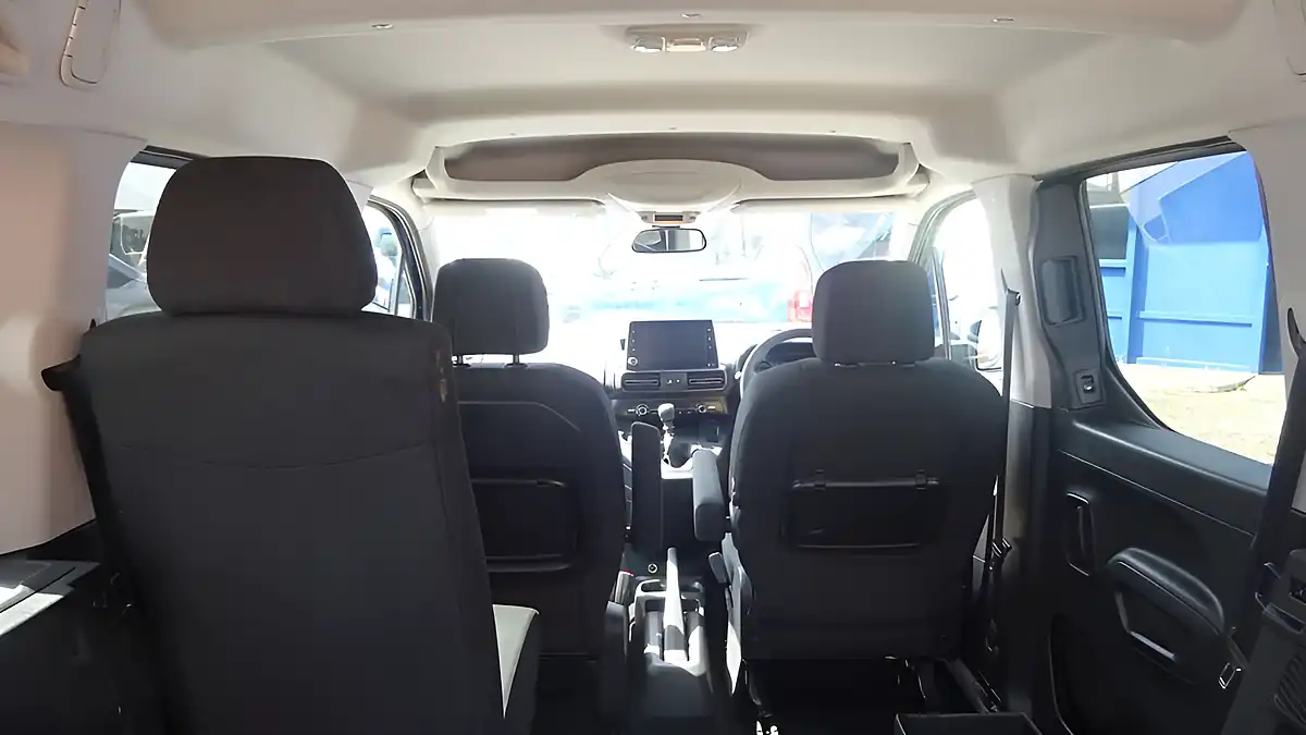 Used 2023 Vauxhall Combo Life Xl Wheelchair Access Blue - Interior and Exterior details 10