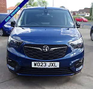 Used 2023 Vauxhall Combo Life Xl Wheelchair Access Blue - Interior and Exterior details 4