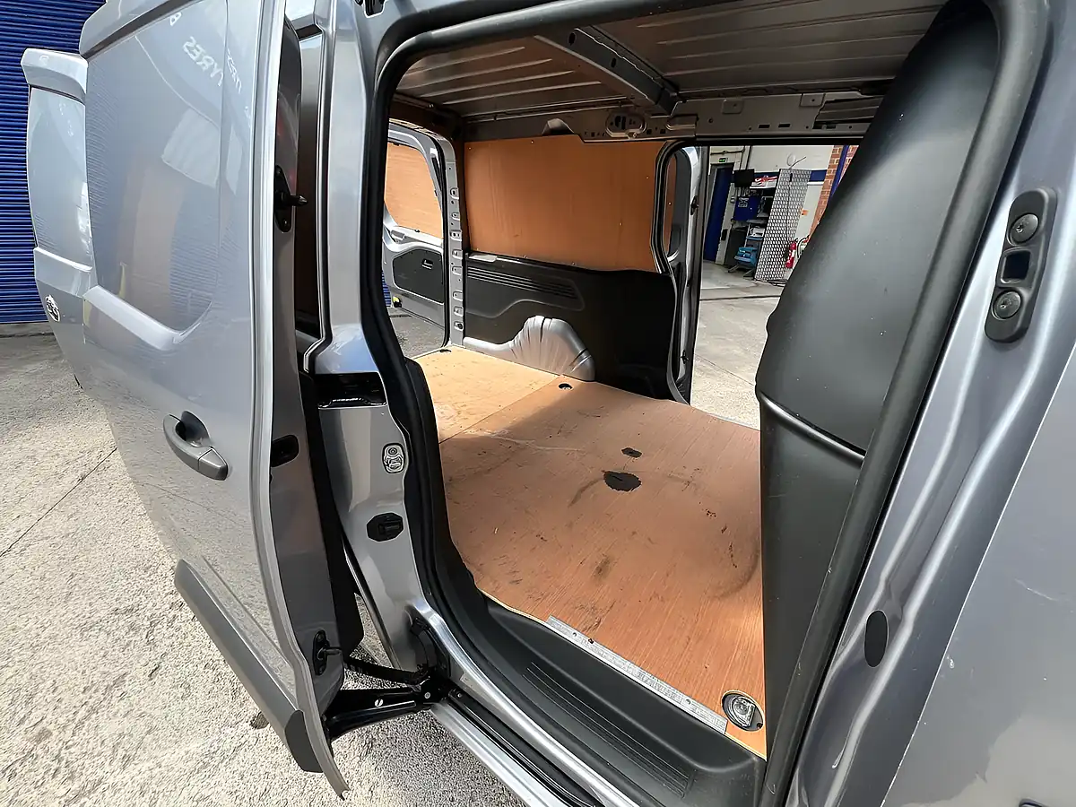 Used 2023 Vauxhall Combo Prime Grey Artense - Interior and Exterior details 11