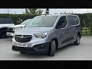 Used 2023 Vauxhall Combo Prime Grey Artense - Interior and Exterior details 12