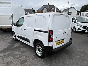 Used 2023 Vauxhall Combo Prime Icy White - Interior and Exterior details 2