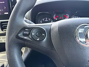 Used 2023 Vauxhall Combo Prime Kaolin White - Interior and Exterior details 18