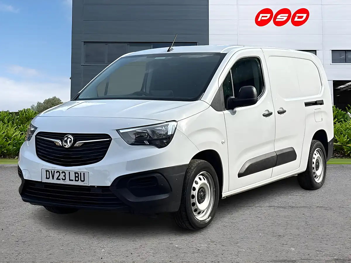 Used 2023 Vauxhall Combo Prime Kaolin White - Interior and Exterior details 4