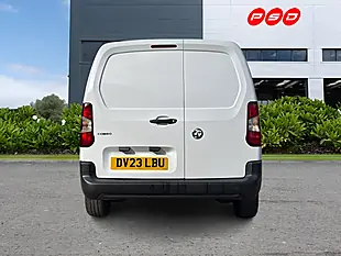 Used 2023 Vauxhall Combo Prime Kaolin White - Interior and Exterior details 7