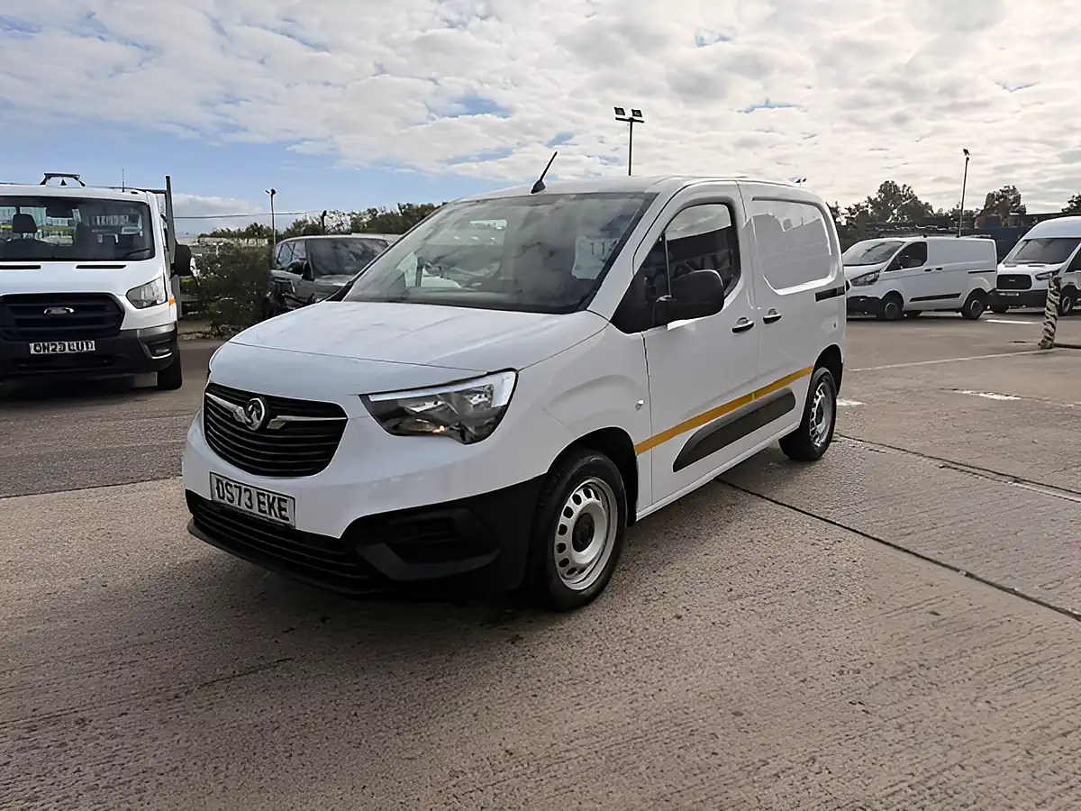 Used 2023 Vauxhall Combo Prime L1 H1 White - Interior and Exterior details 10