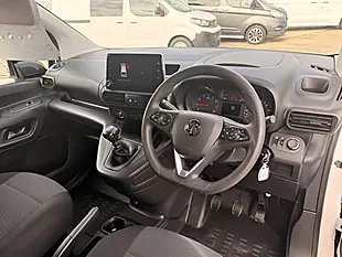 Used 2023 Vauxhall Combo Prime L1 H1 White - Interior and Exterior details 15