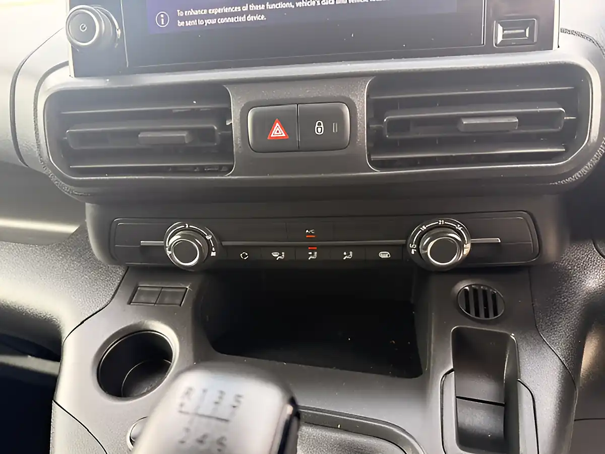 Used 2023 Vauxhall Combo Prime L1 H1 White - Interior and Exterior details 18